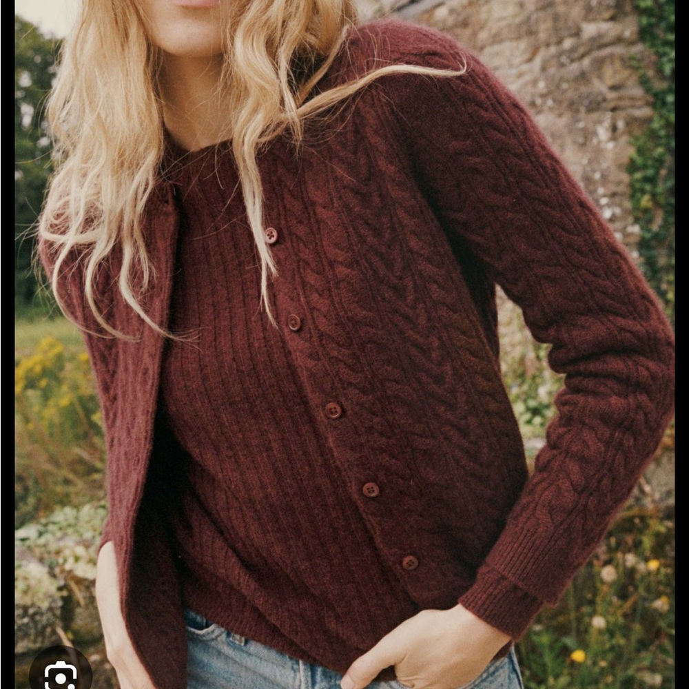 Doen Danae cableknit cardigan XS - like new - Dark Garnet color